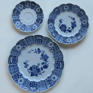 Lipper And Mann "Blue Imari" Dinner Plate