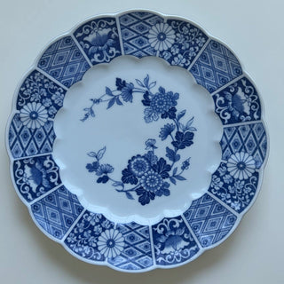 Lipper And Mann "Blue Imari" Dinner Plate