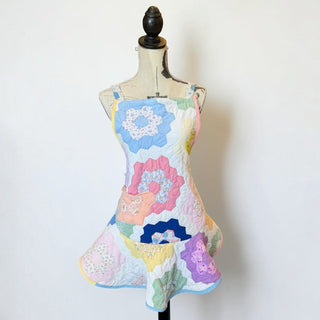 Vintage Quilted Grandmother's Flower Garden Babydoll Apron(c)