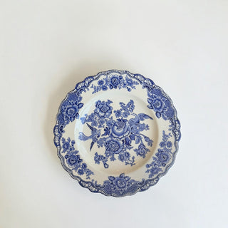 Her Good Eye vintage ceramic dinner plate with blue and white floral Chinoiserie pattern and scalloped edge