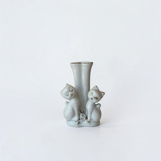 Her Good Eye vintage ceramic bud vase featuring two white kittens with gold accents on a plain white background.